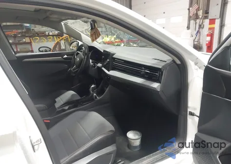 2025 Volkswagen Jetta 1.5T Se из США, поврежденный, VIN 3VW7X7BU2SM042198